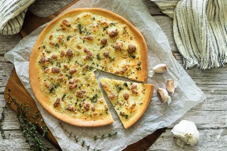 Garlic Bread Pizza (V)